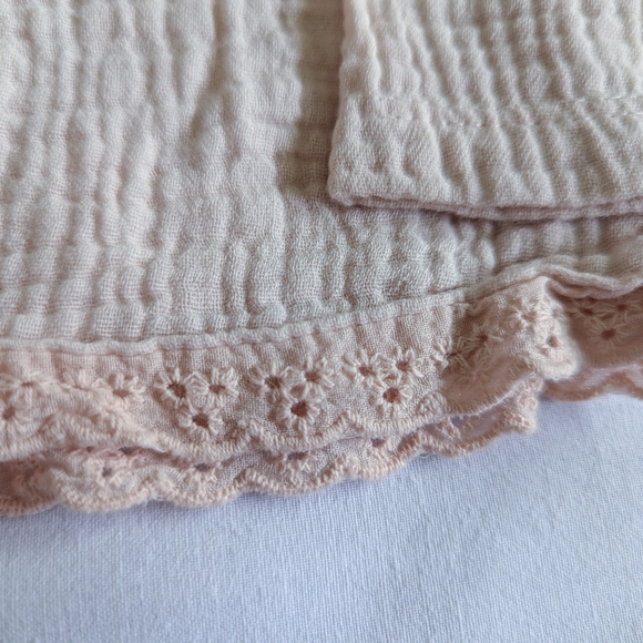 4/$15 | 3-6 Month girl outfit soft pink bunnies lace footie pants top hat baby - Picture 4 of 6